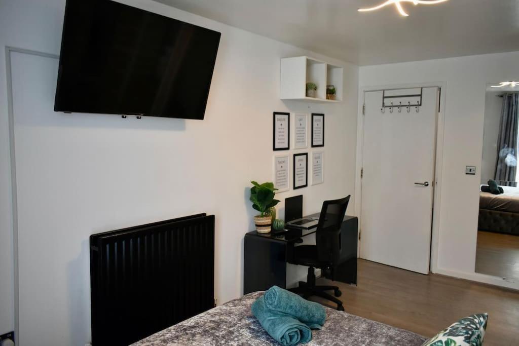 Tottenham Hotspurs Stays At The Gascoigne Suite London Ngoại thất bức ảnh